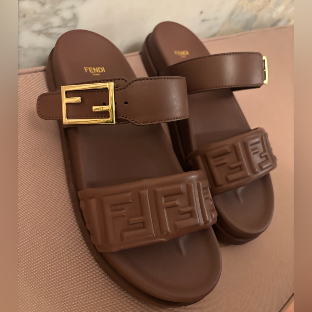 Fendi Feel Double Band Slide Dad Sandals Size 41